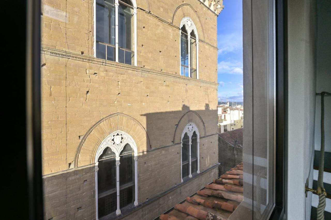 Florence Charming Apartments: Historic Attic in City Center Exterior photo